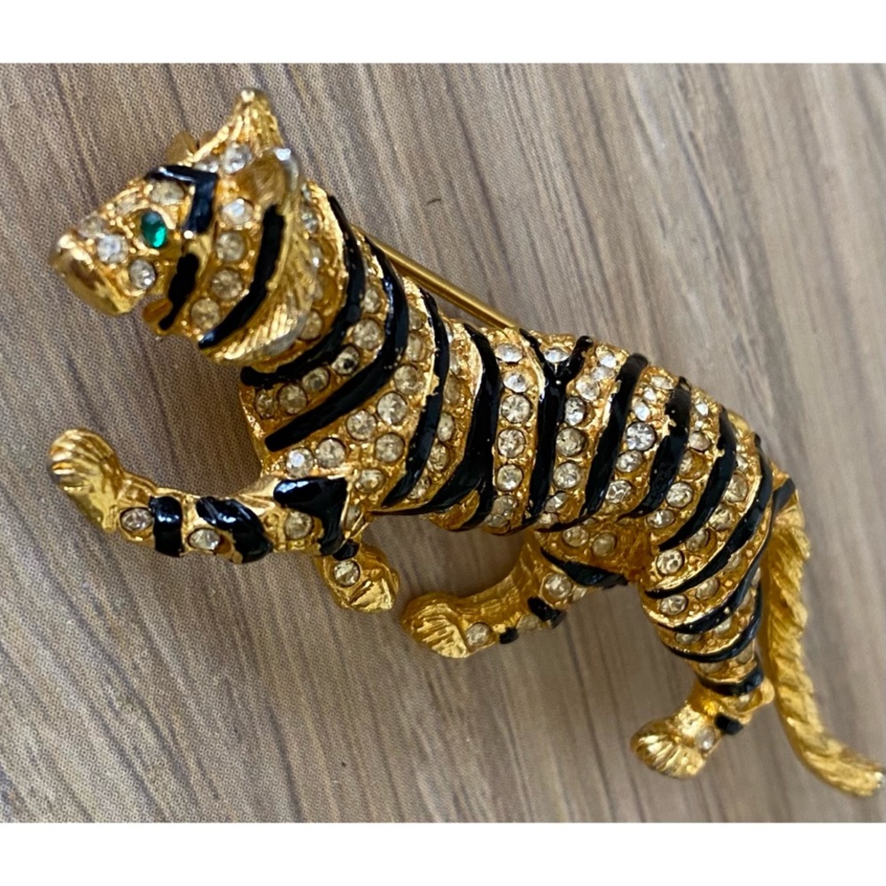 Retro Tiger Brooch Costume Jewellery - Picture 2 of 6